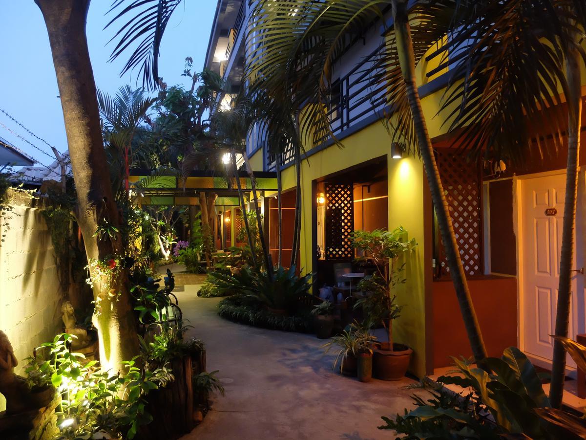 Baan Baimai Boutique Room Phra Nakhon Si Ayutthaya Exteriör bild